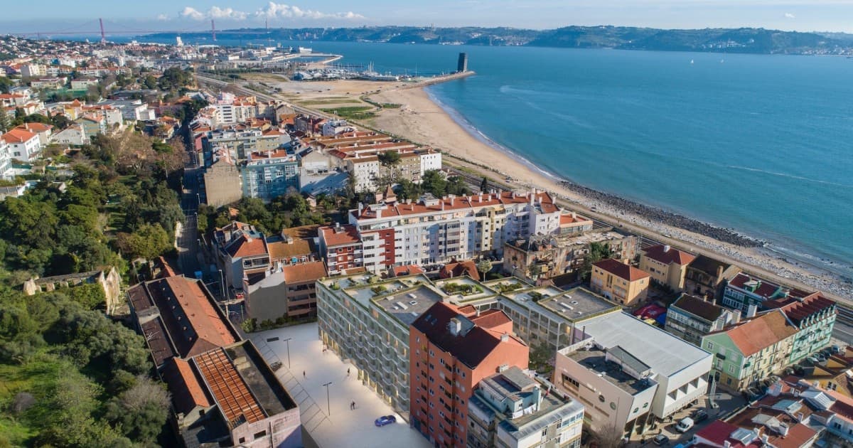 Passeio Maritimo de Algés