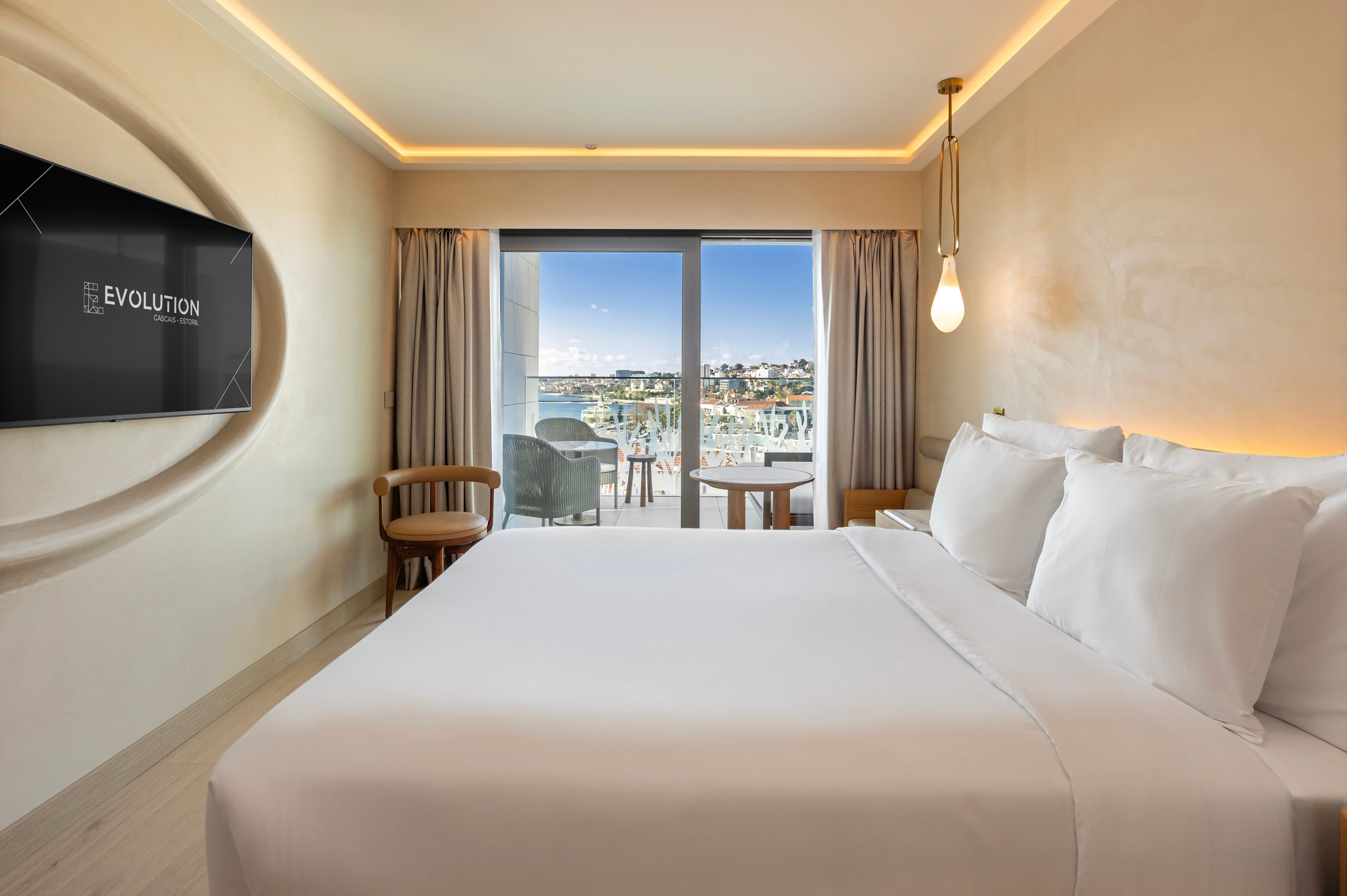 Cool Cascais Bay View