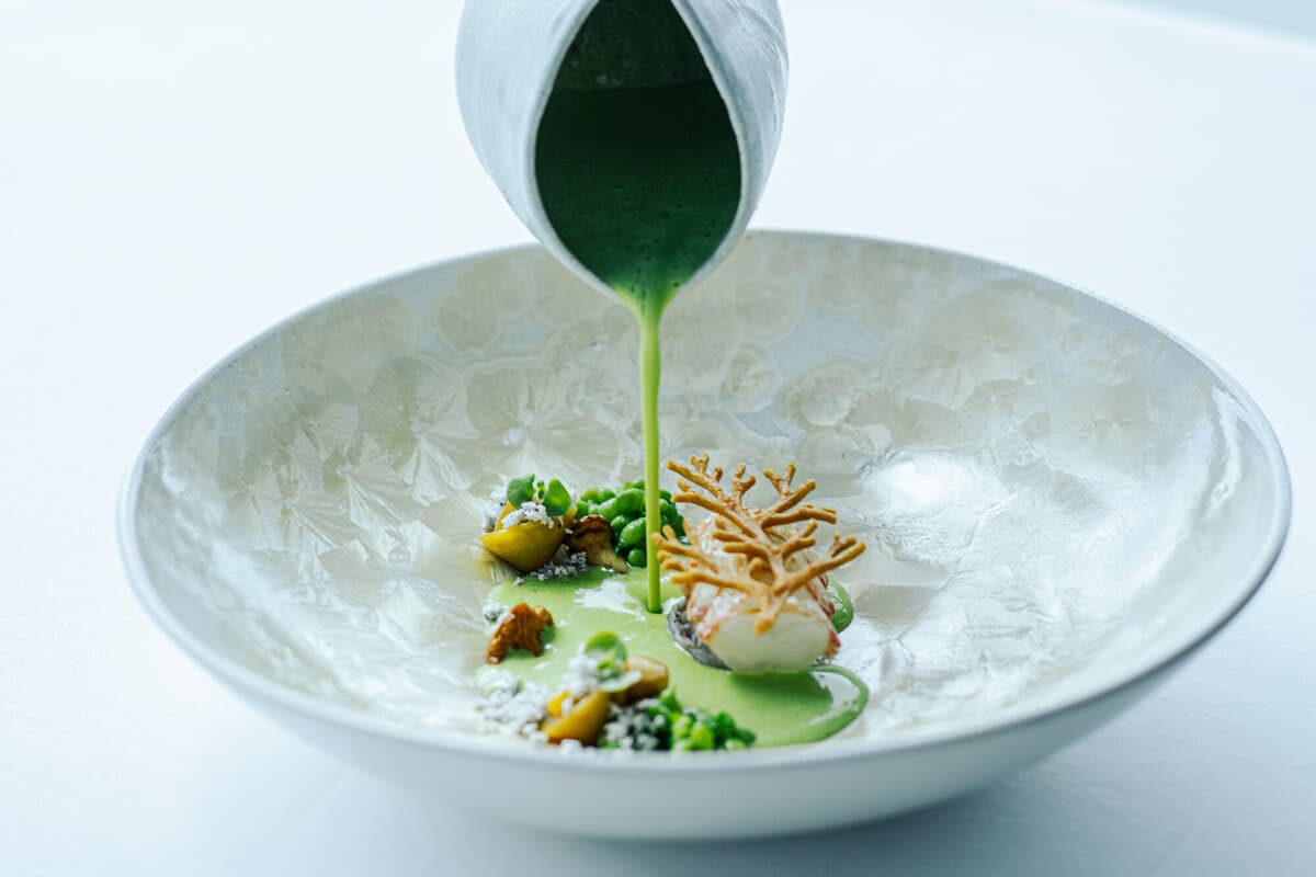 Creme De Manjericao E Presunto Iberico, Lagostim E Tortellini De Beringela Fumada