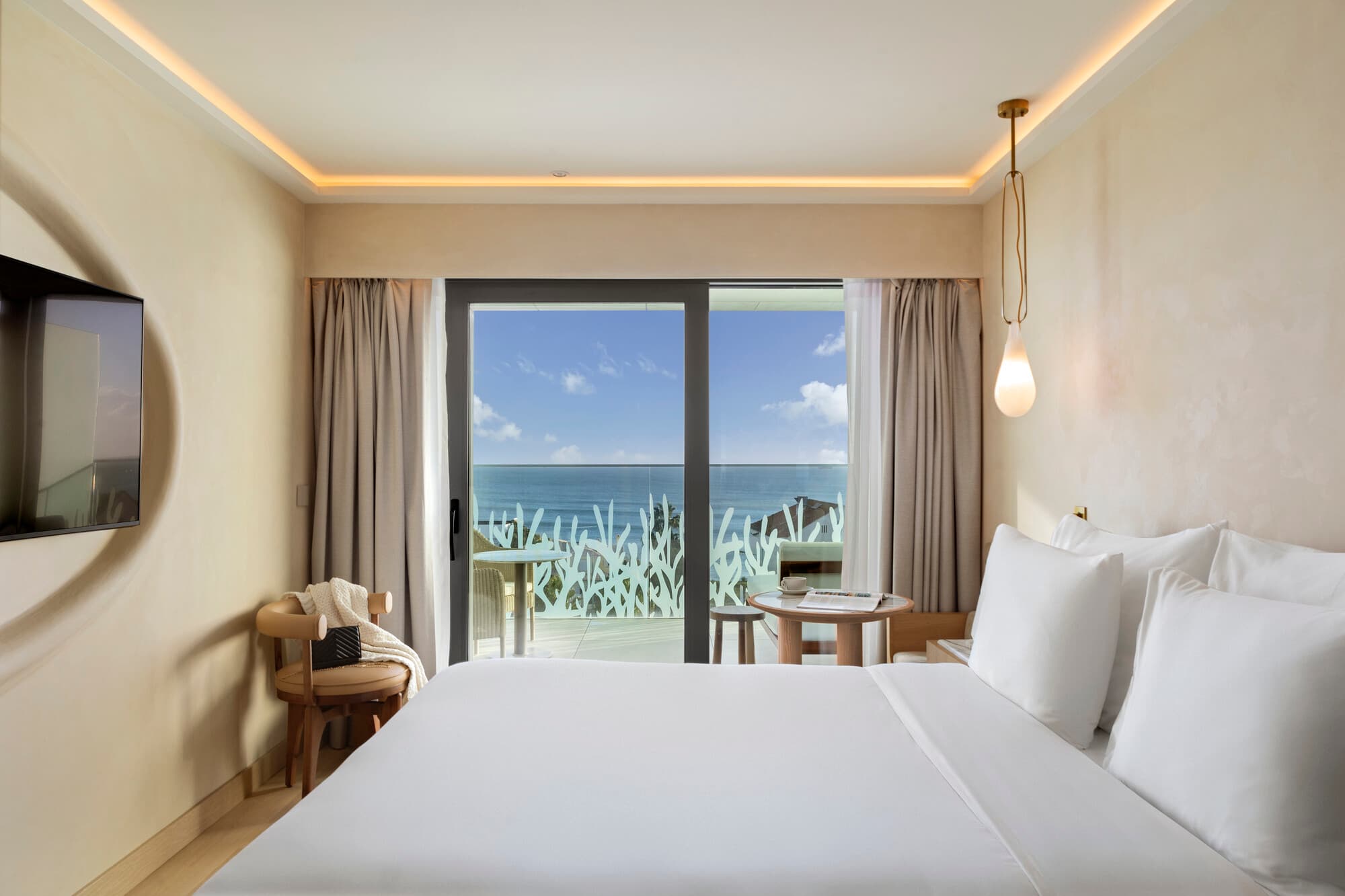 Zimmer Cool Full Ocean View