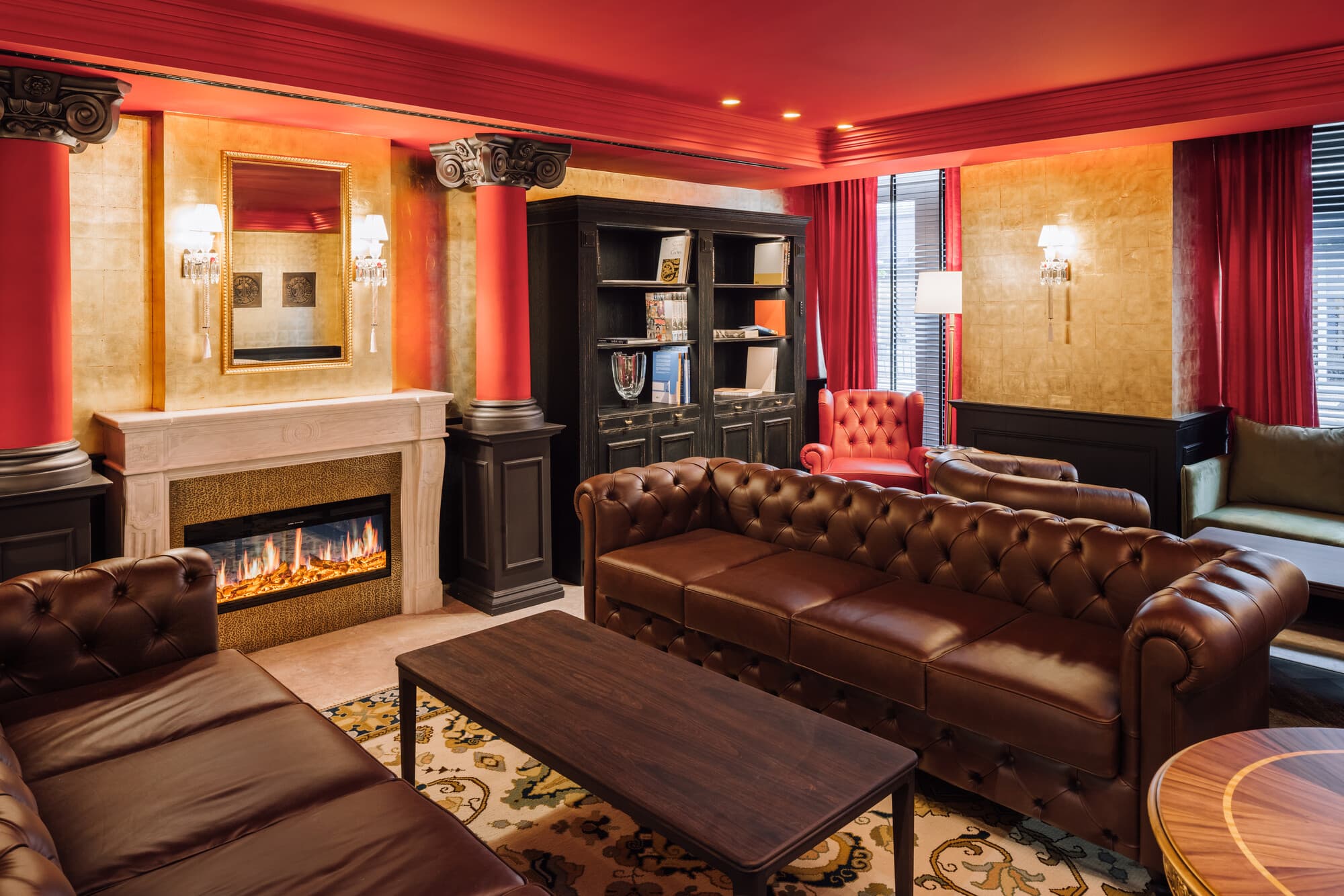 MYTHIC SANA Downtown Suites