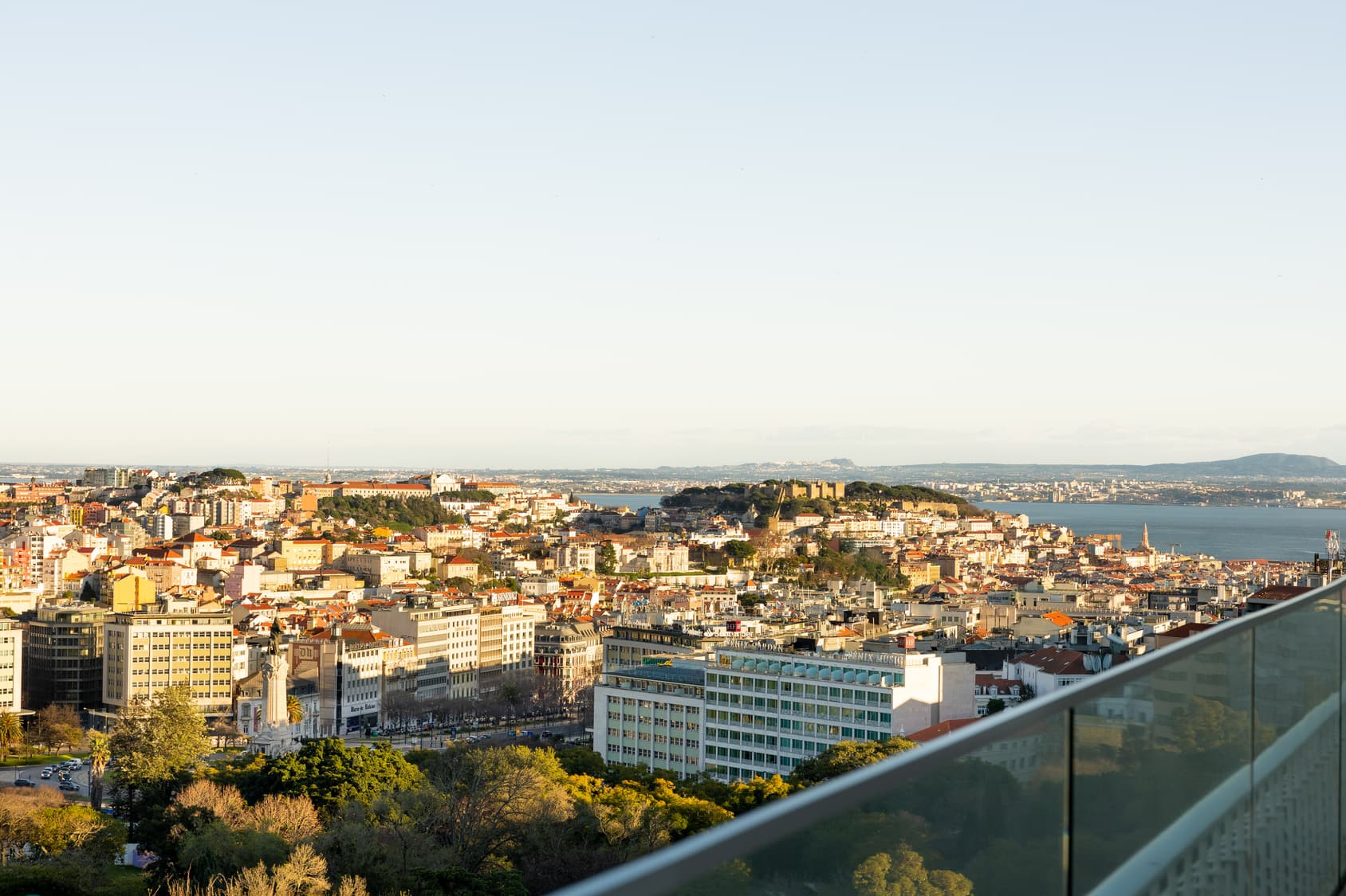 Vasco da Gama Tower Babylon 360º - Bar Miradouro | SANA Hotels