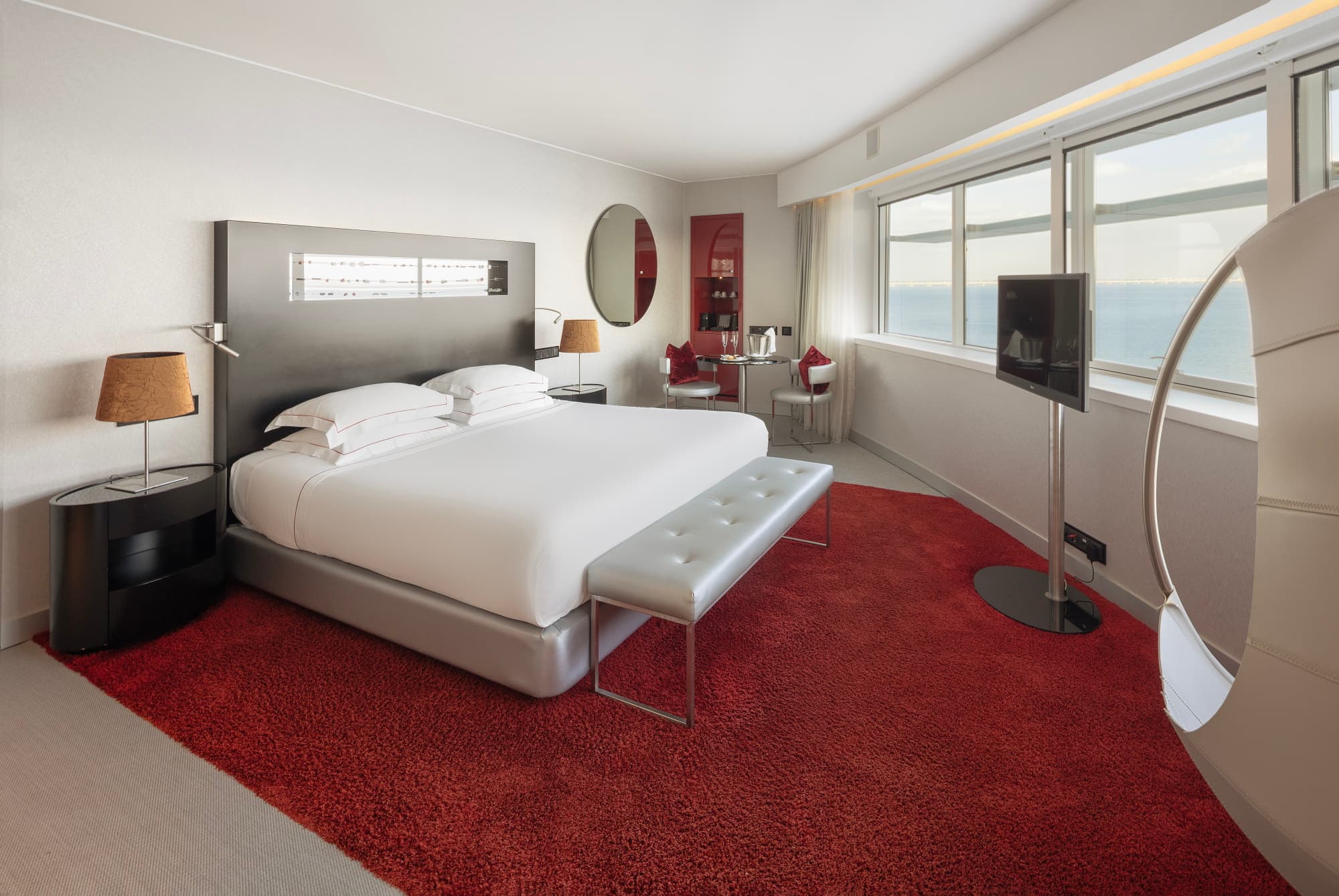 04 Premium Room MYRIAD By SANA