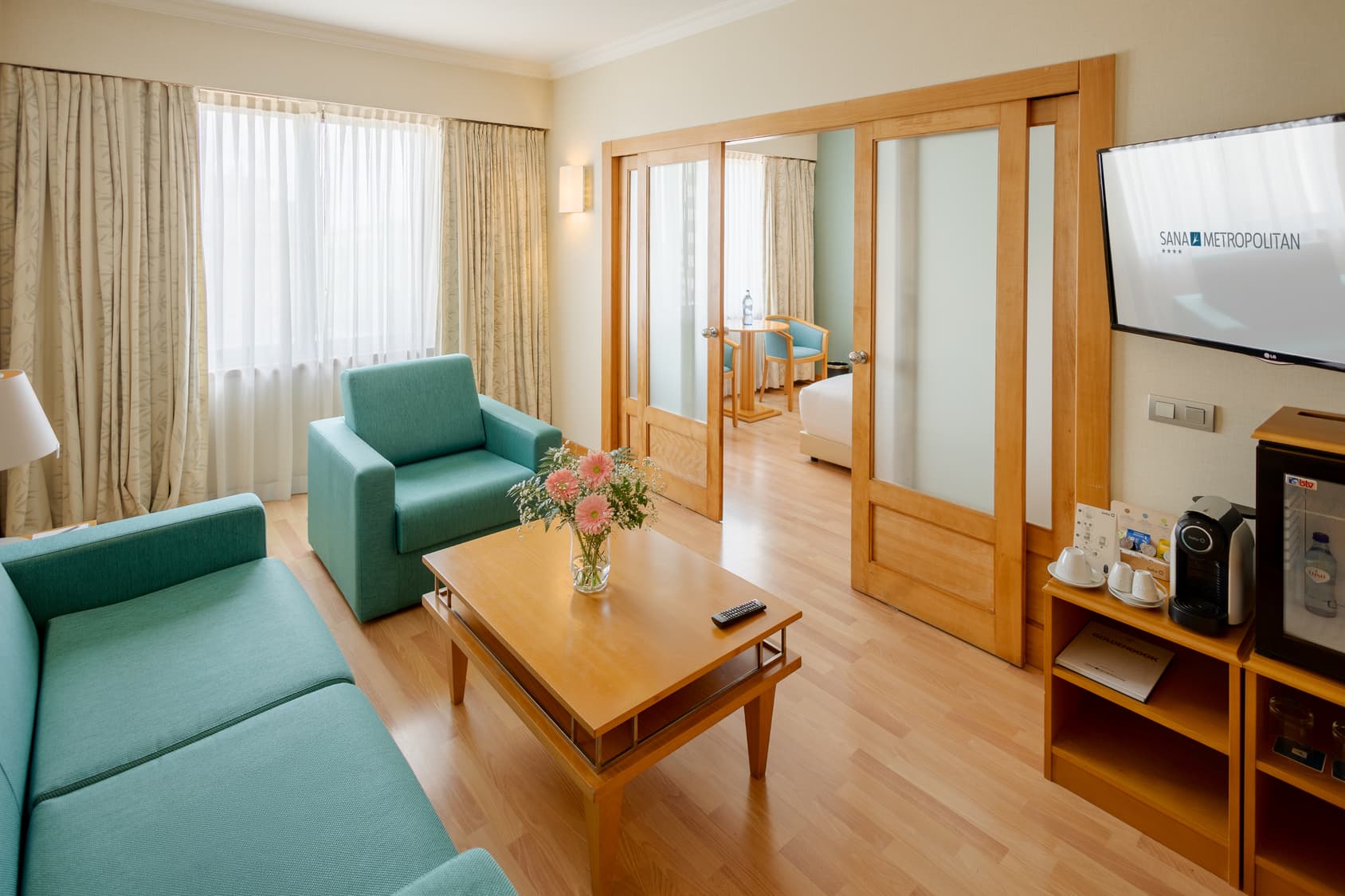 Sana Metropolitan Suite