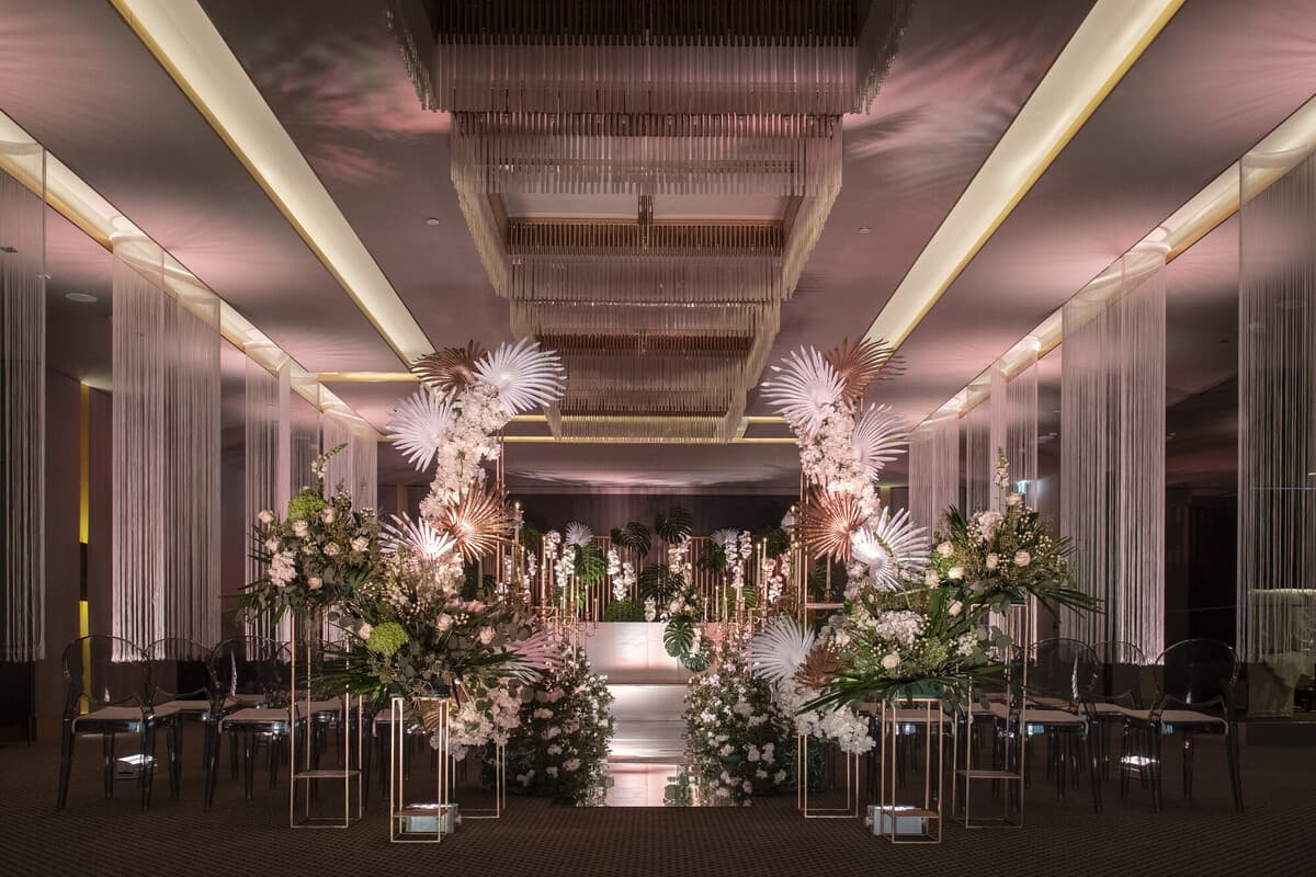 Table & Decor