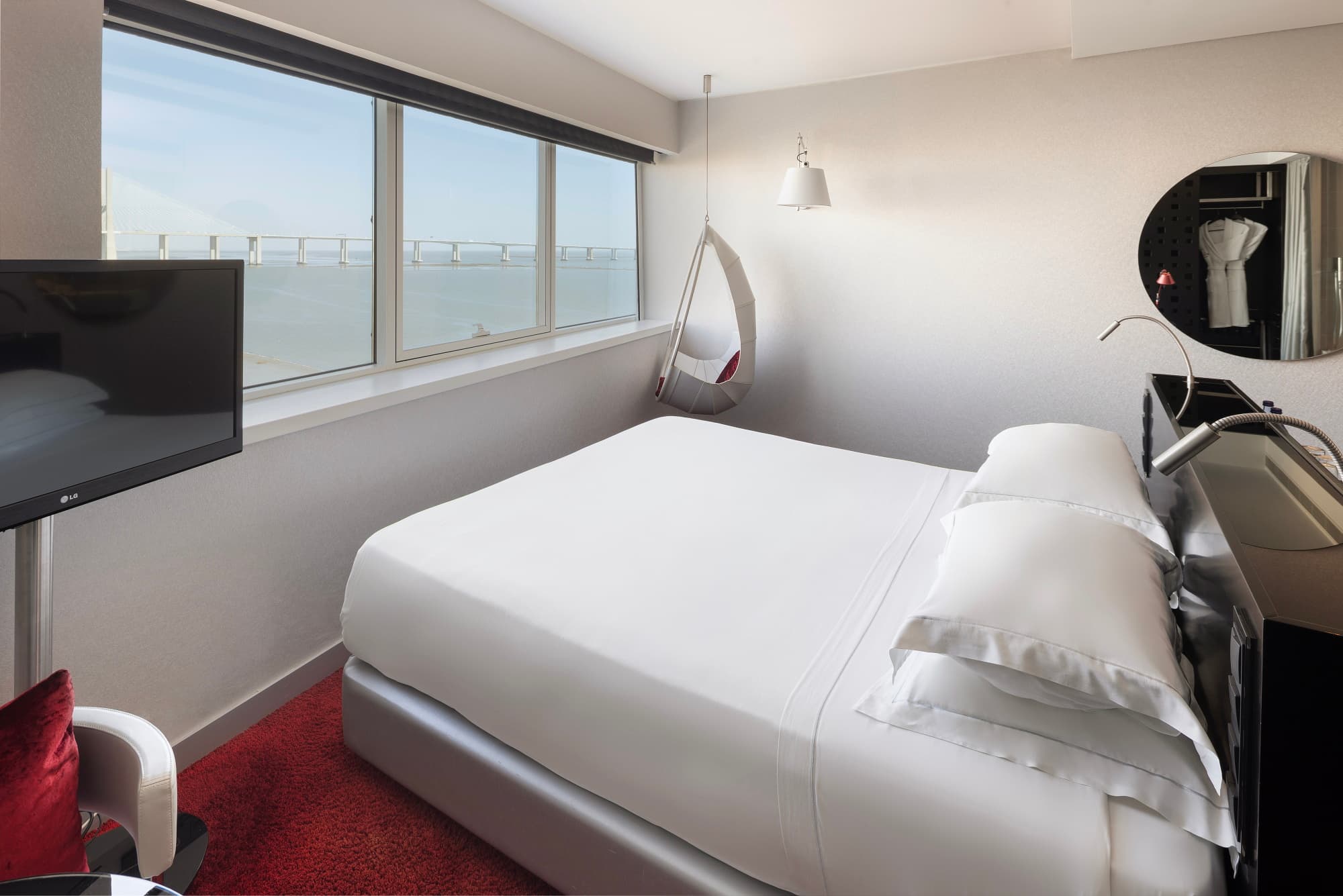 05 Familiar Room MYRIAD By SANA