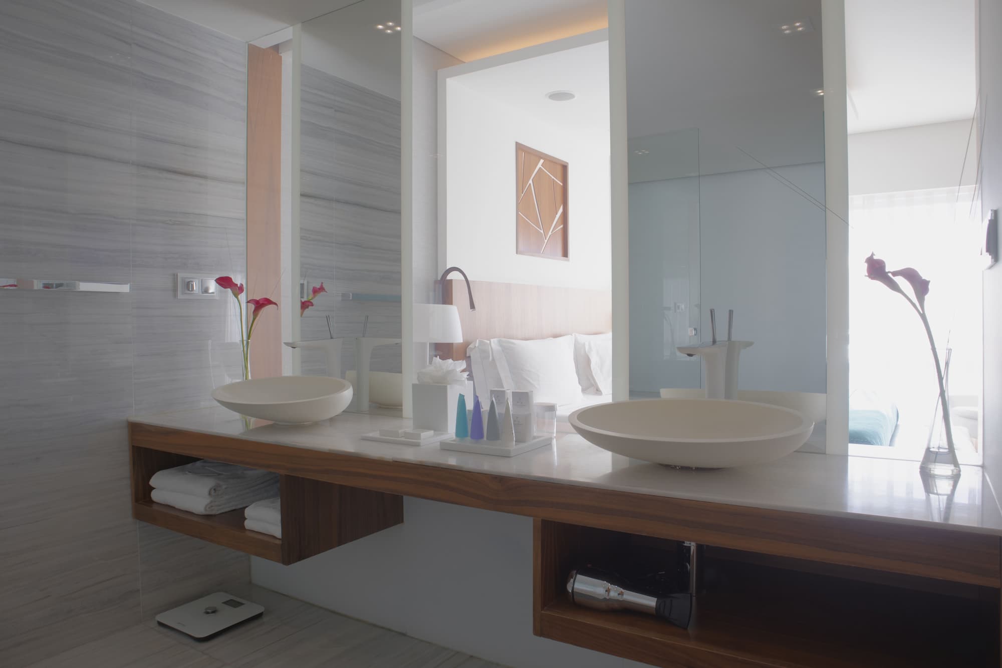 Deluxe Suites