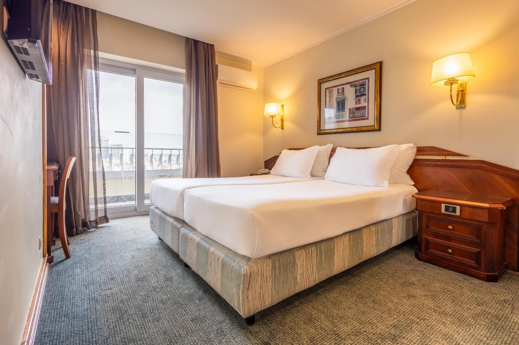 Sana Rex Balcony Twin Room 1