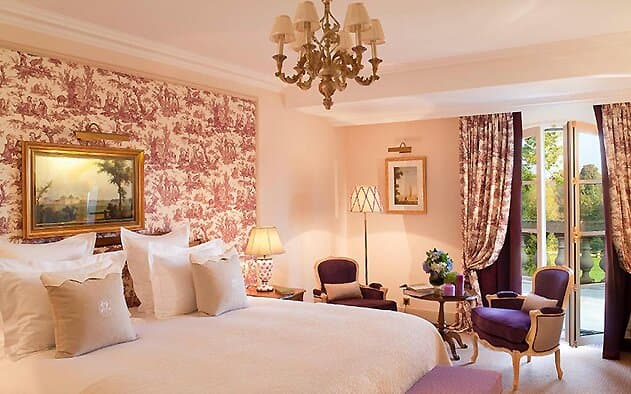 O novo e incrível e luxuoso hotel em França