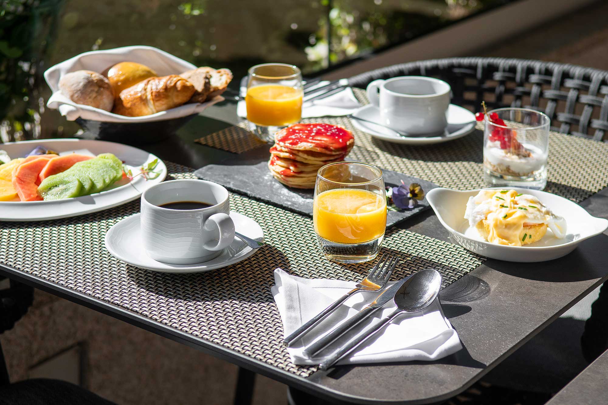 Sana Metropolitan Hotel Lisboa Astrolabio Restaurant breakfast