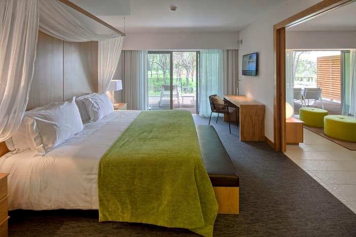 Suite Home Poolblick