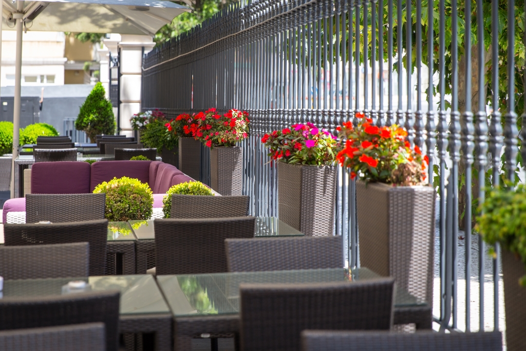 Sana Silver Coast Hotel Caldas Rainha Lisbonense Terrace Bar 6