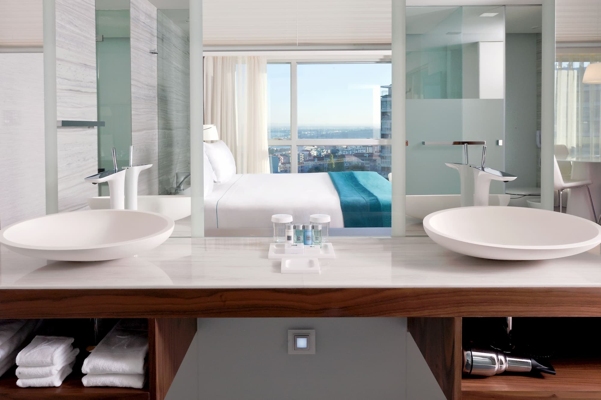 Deluxe Suites