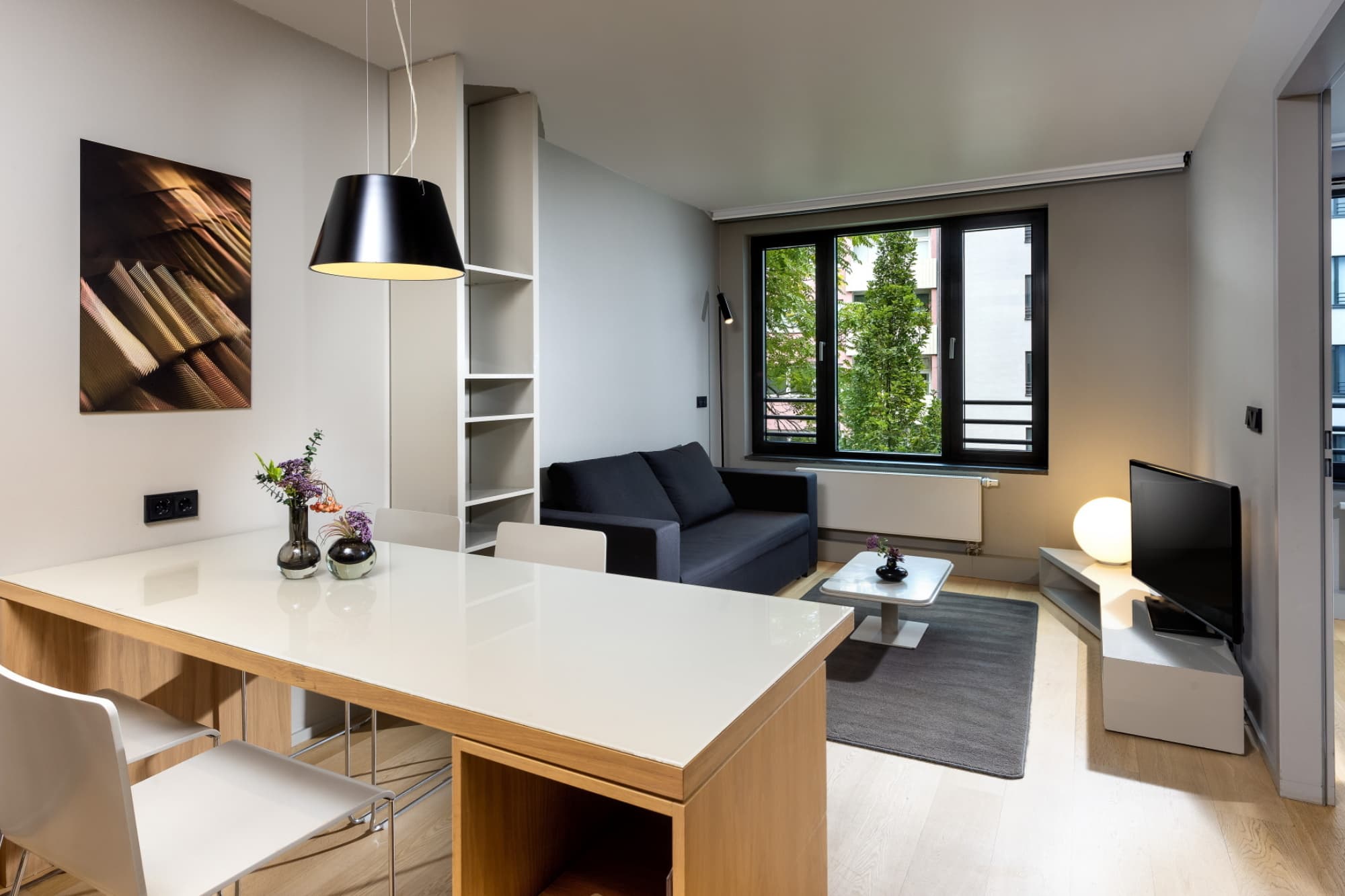 01 Suite Home One Bedroom Apartment