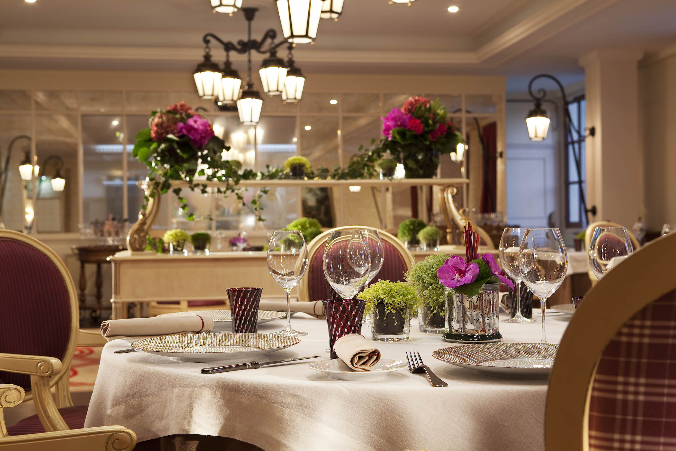 Auberge La Table Du Connetable Decoration